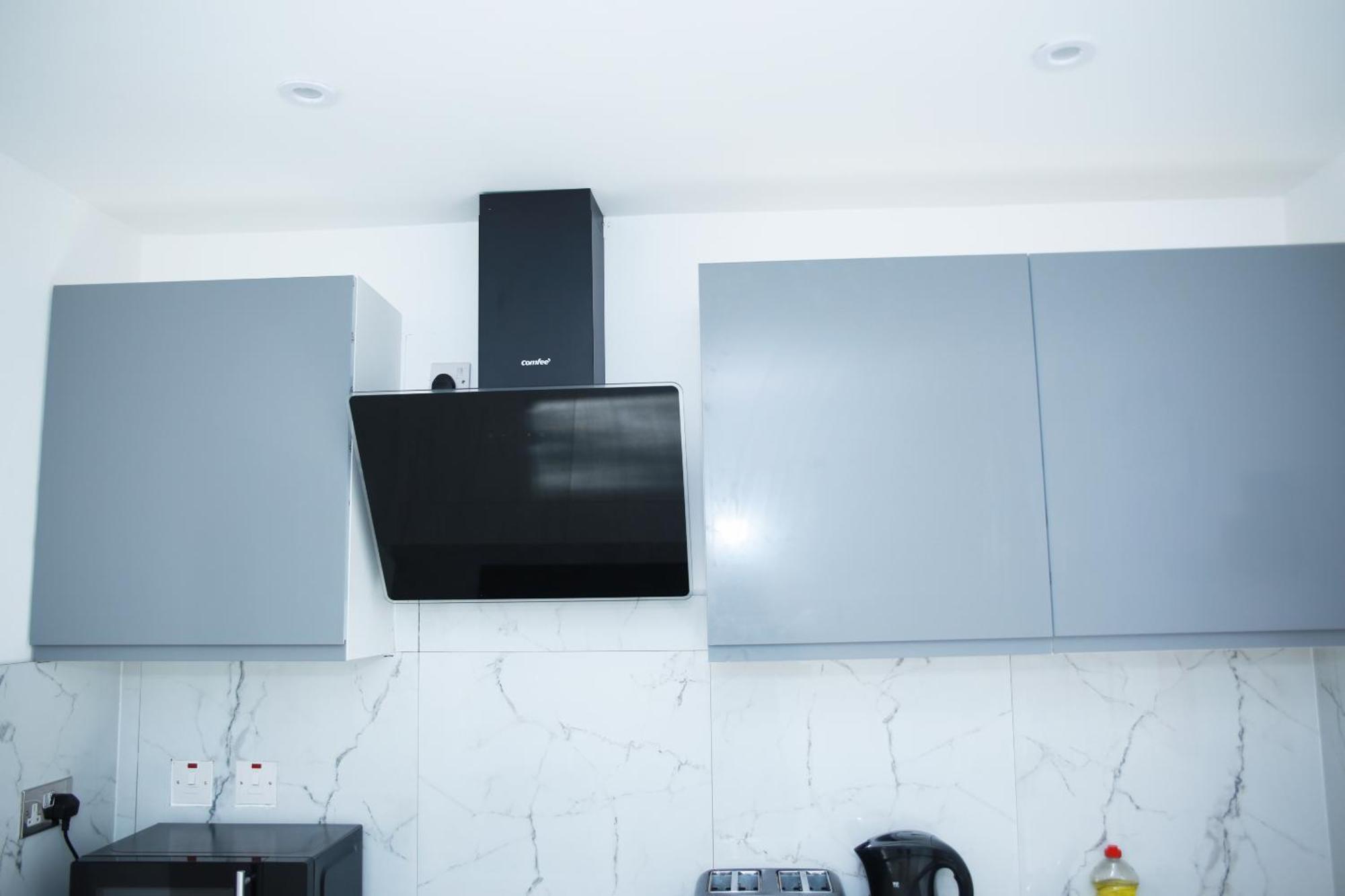 Central Harrow Cozy Apartment With Free Parking Harrow on the Hill Exterior photo